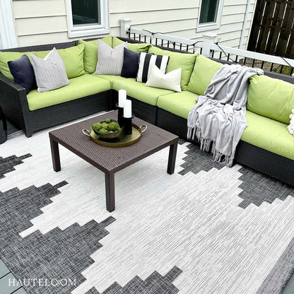 Hauteloom Djugun Polypropylene Indoor/Outdoor Area Rug