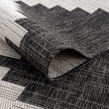 Hauteloom Djugun Polypropylene Indoor/Outdoor Area Rug