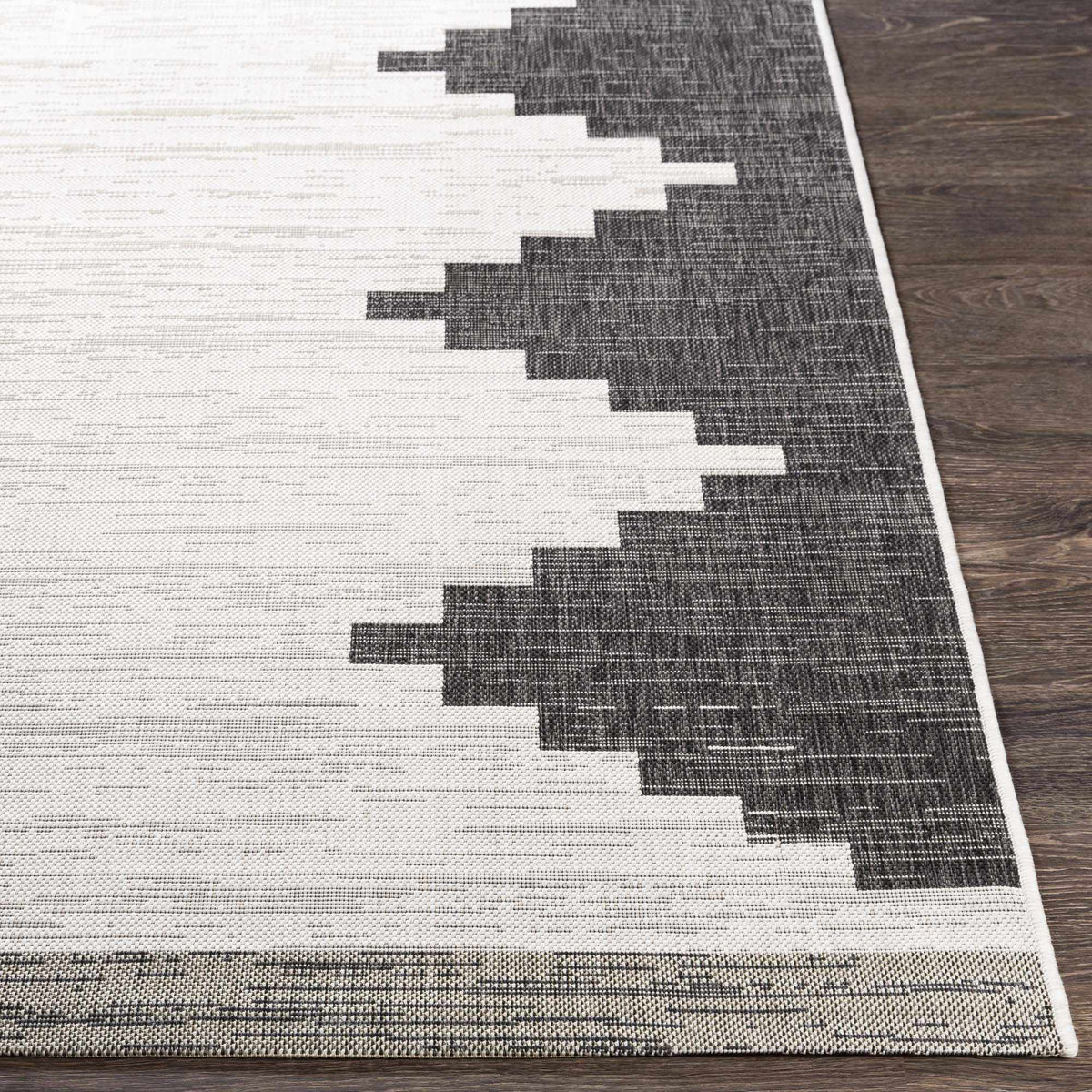 Hauteloom Djugun Polypropylene Indoor/Outdoor Area Rug
